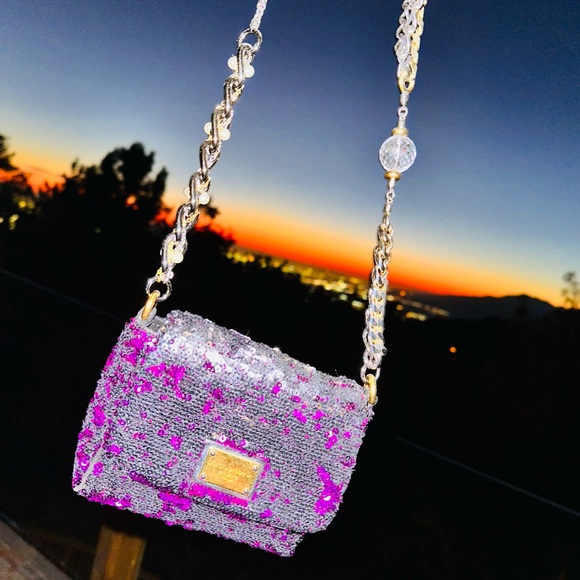 Dolce & Gabbana: Reversible Sequin Beaded Strap Miss Charles Mini Shoulder Bag - Picture 12 of 16